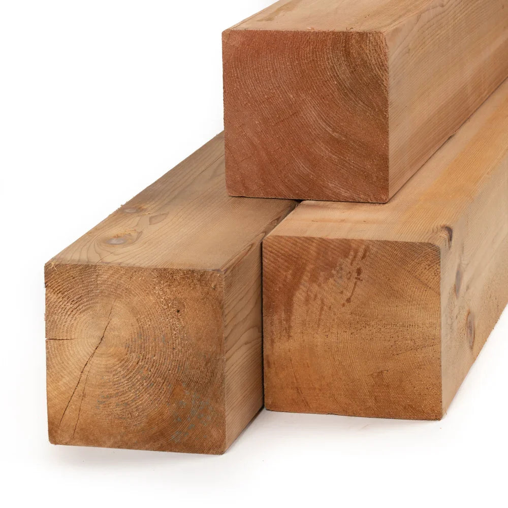 Cèdre rouge Sélection Patio 6" x 6" nominale (5 1/2'' x 5 1/2'' réelle)