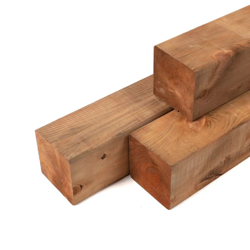 Bois traité brun Terra 6'' x 6'' nominale (5 1/2'' x 5 1/2'' réelle)