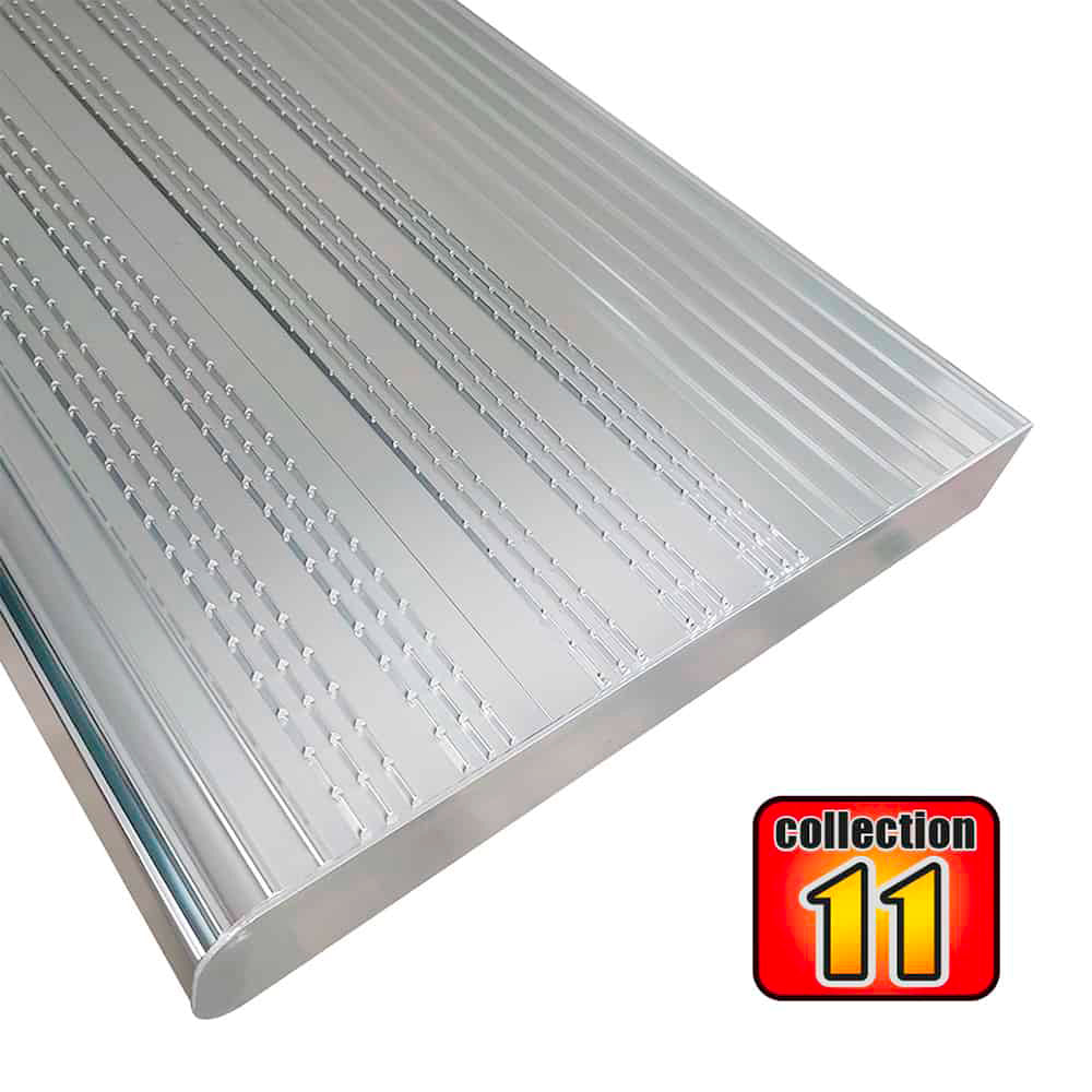 Marche d’aluminium anodisé Collection 11 - Pylex - Sur commande*