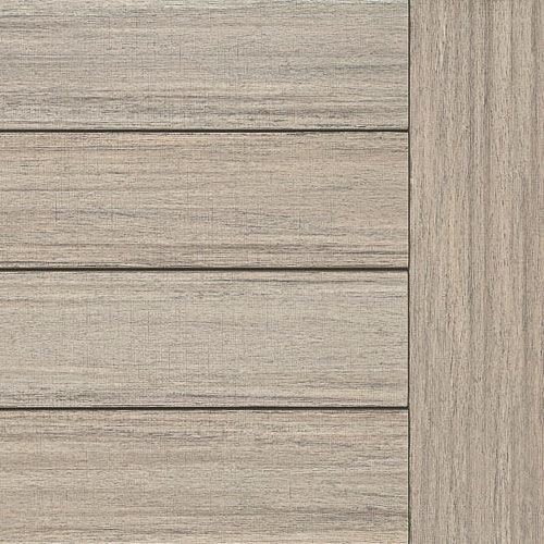 Lames de chêne blanc français, bois clair, finition lisse, parfait pour terrasse ou mobilier.