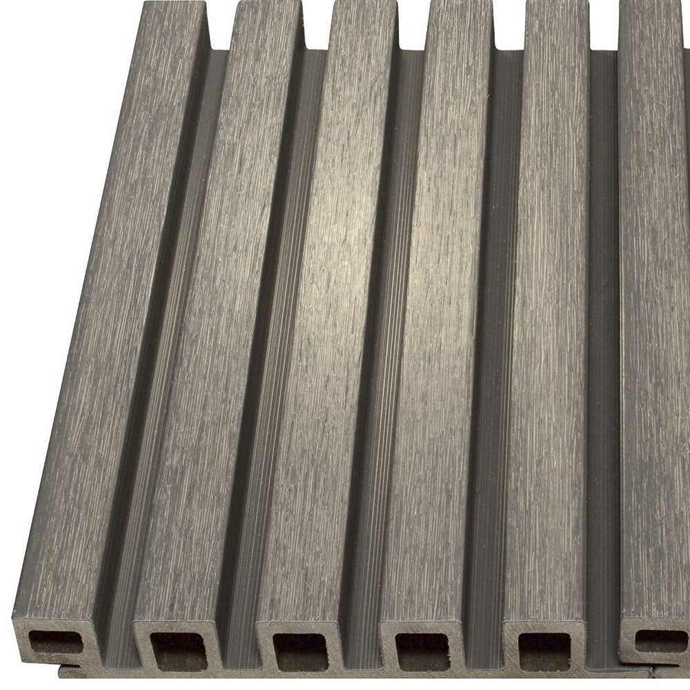 Composite Norvegian Siding #UH61 - 1’’ x 7.7’’ Silver Gray