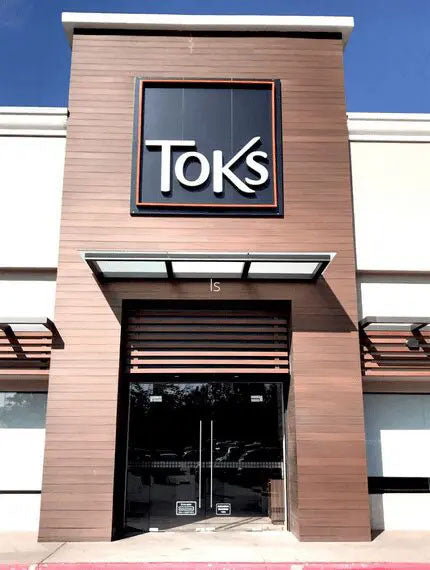 Composite Shiplap Siding #UH67 - 1/2’’ x 5 1/2’’ Ipe