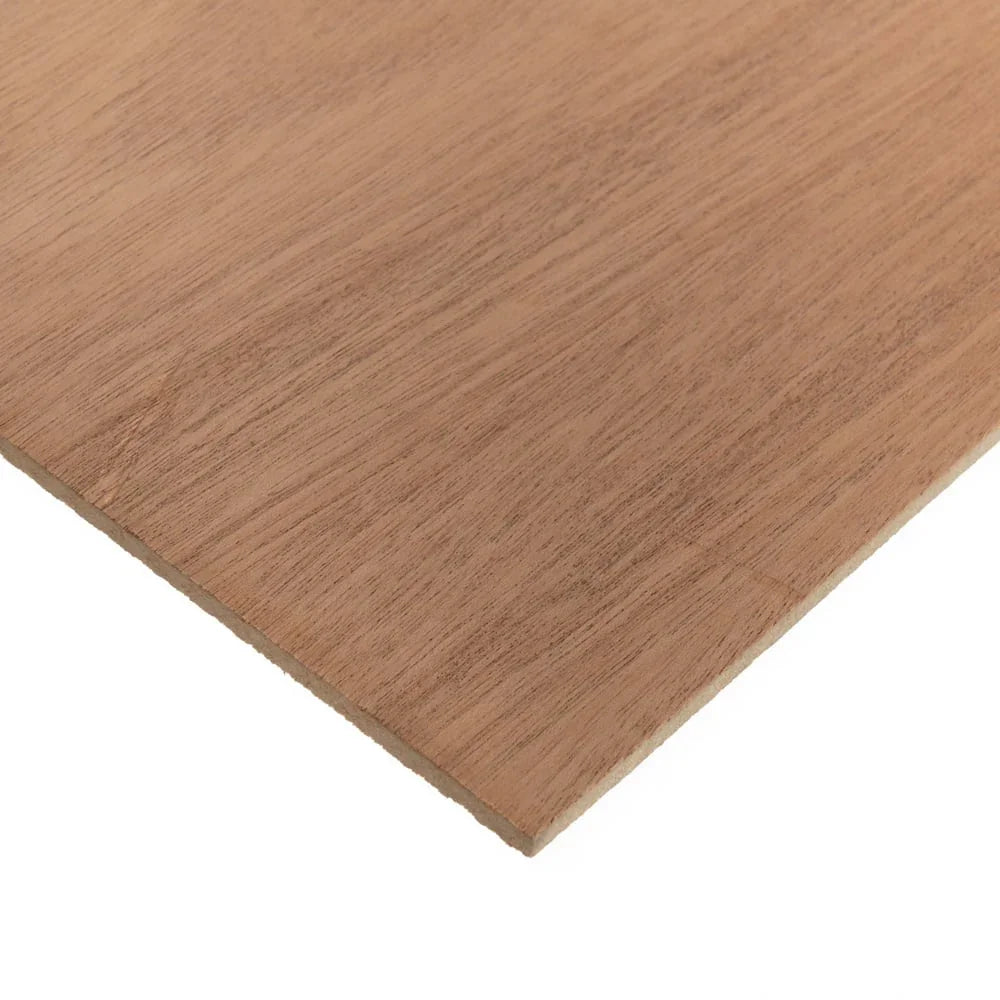 Panneaux en acajou - 4' x 8'