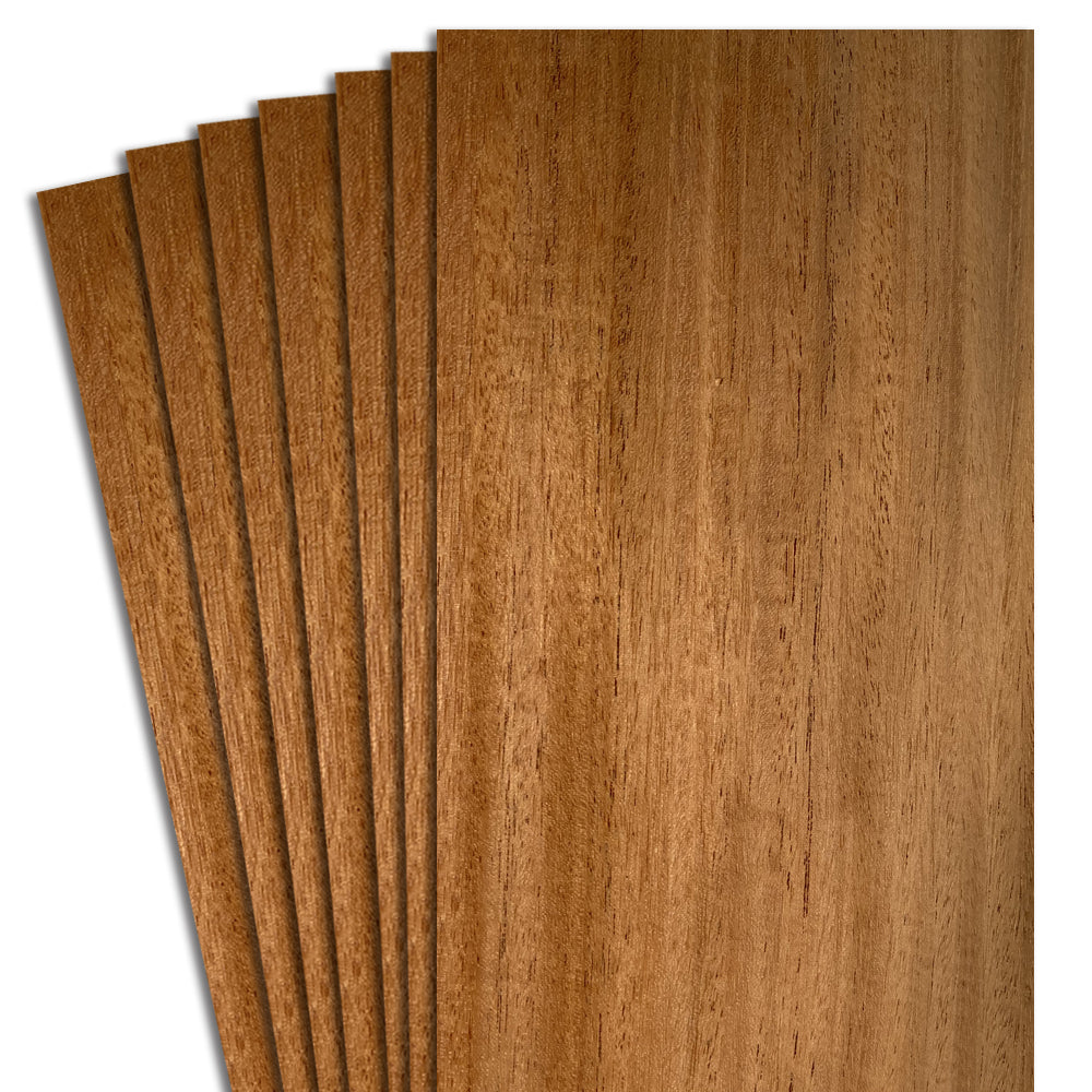 Coupon de placage en sapelli rubané 4,5’’ à 7,5’’ x 12’’ (3 p.c.)