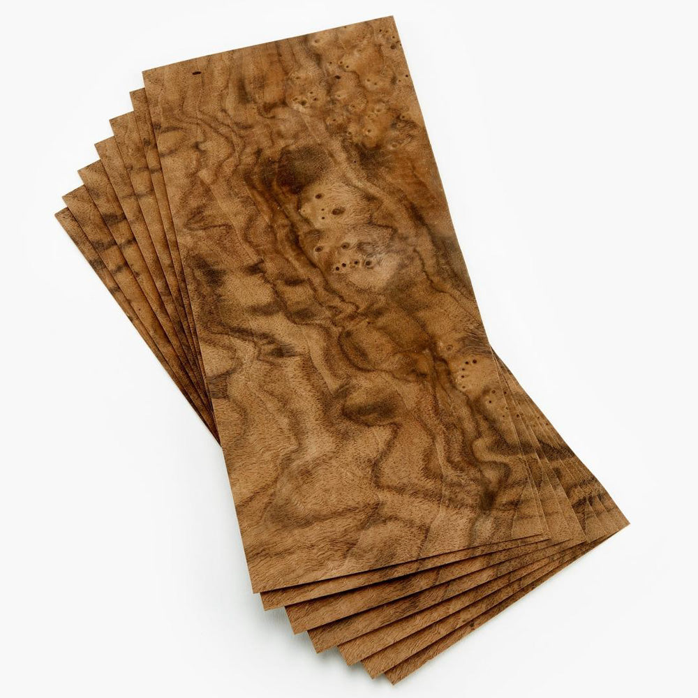 Walnut Burl Sequence Matched Veneer 4,5’’ to 7,5’’ x 12’’ (3 sq.ft.)