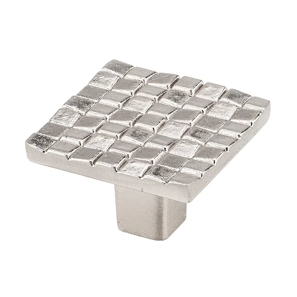 Modern knob #6227 brushed nickel 32mm - Richelieu