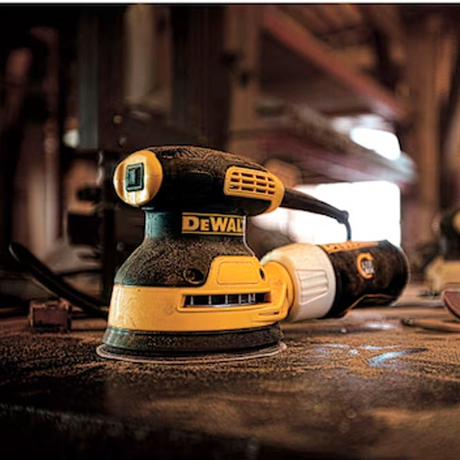 Oonceuse sableuse Dewalt