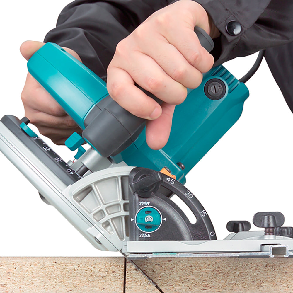 Scie circulaire plongeante 6 ½’’ sp6000 - Makita