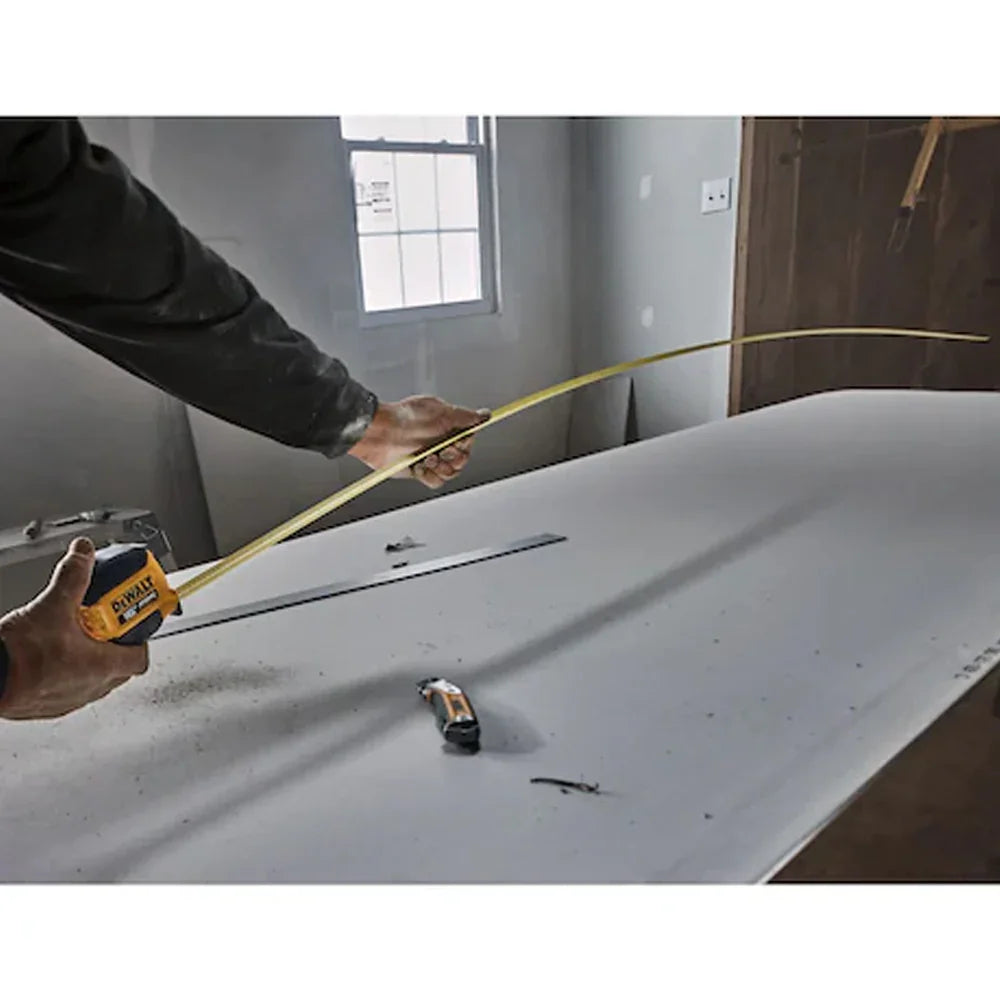 Ruban à mesurer Atomic DWHT38116S - 16' x 1,125'' - Dewalt