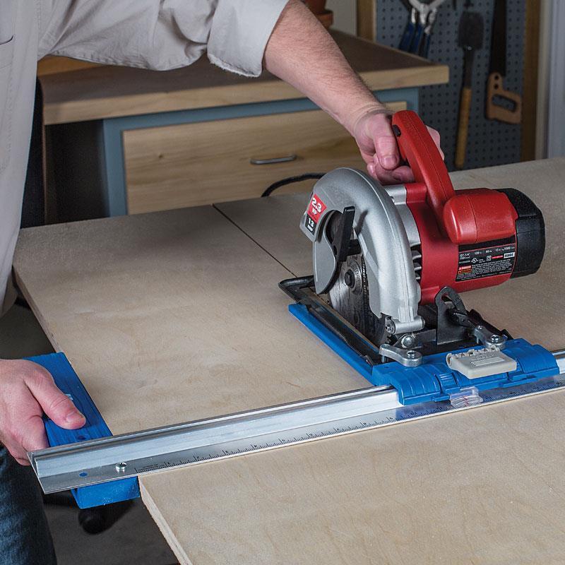 Guide pour scie portative «Rip-Cut» - Kreg