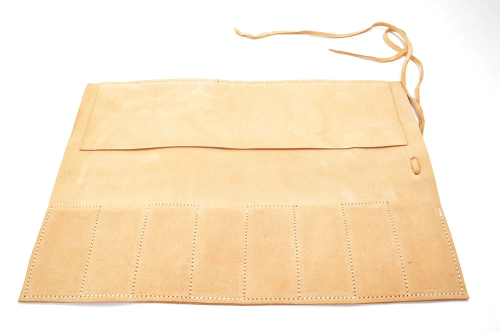 Étui en cuir pour 8 ciseaux à bois