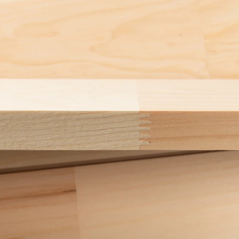 Planches de Pin Jointé