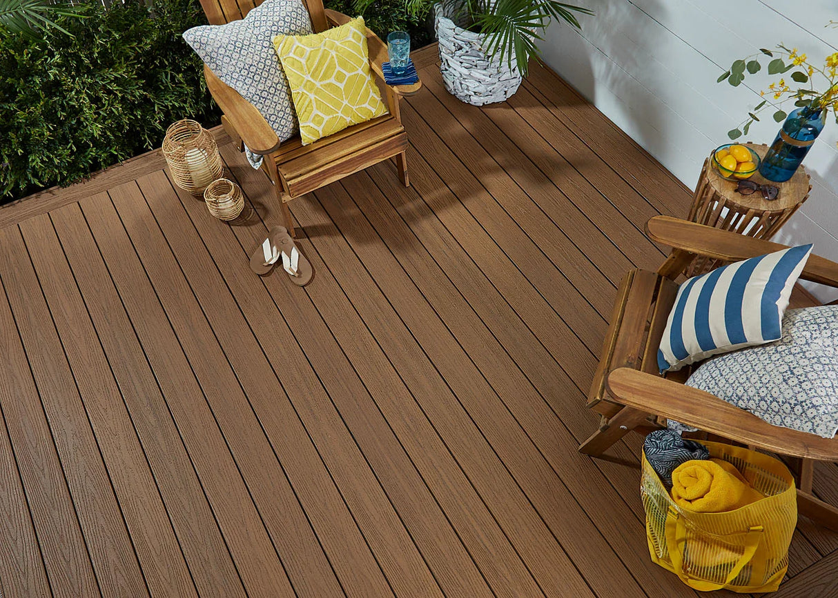 Planche de terrasse carrée en Composite 1" x 6" x 20' Fiberon Good Life Escapes - Tuscan Villa