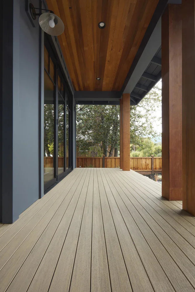 Planche de terrasse carrée en PVC Avancé 1" x 6" TimberTech Vintage - Weathered Teak
