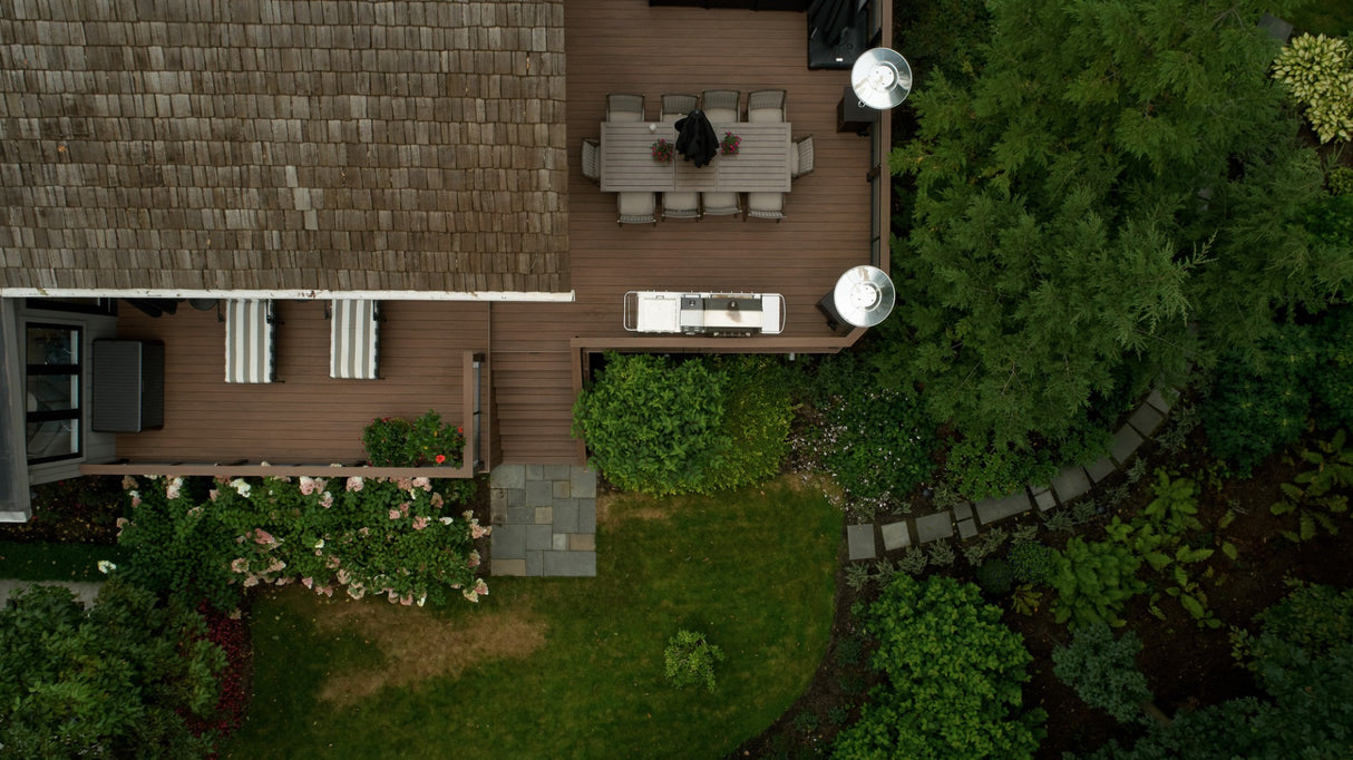 Contremarche de terrasse en PVC Avancé 3/4" x 7 1/4" x 12' TimberTech Vintage - English Walnut