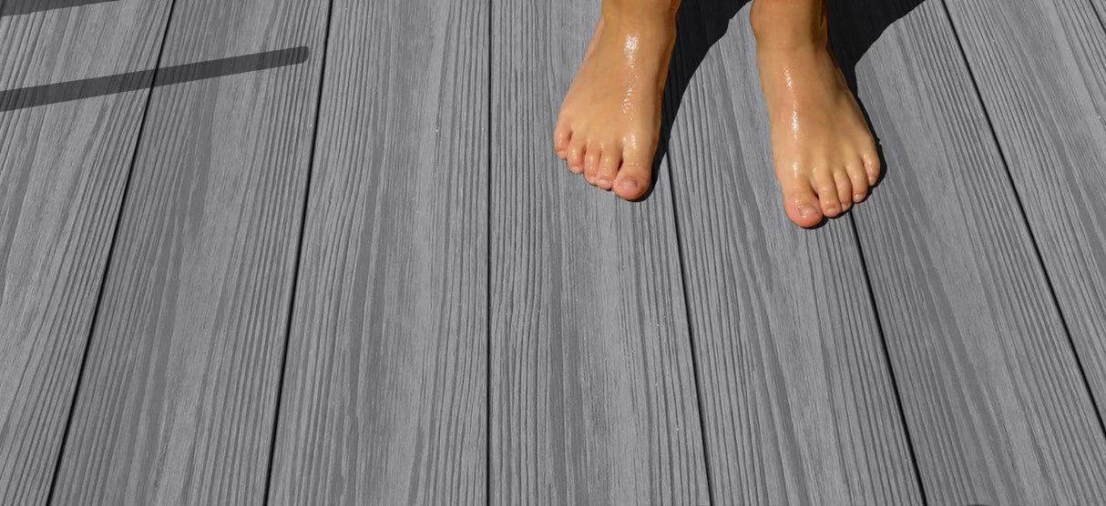 Contremarche de terrasse en PVC 1"x8"x12' (0,55"x7,24"x12’) Eva-Last Apex Plus - Alaskan Driftwood