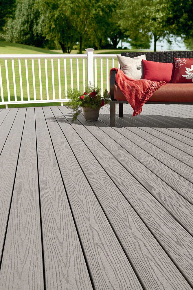 Planche de terrasse rainurée en Composite 1" x 6" Fiberon Good Life Weekender - Cottage