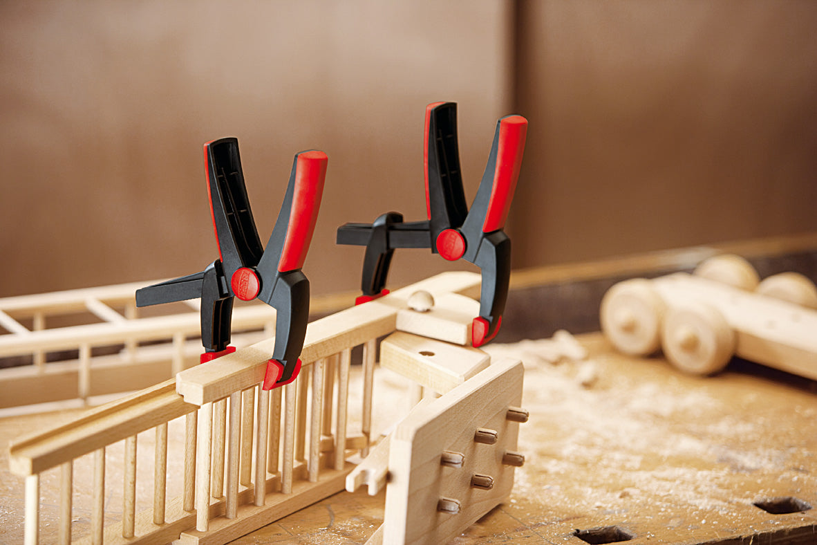 Serre‑joints à ressort variables VarioClippix® (XV) - Bessey