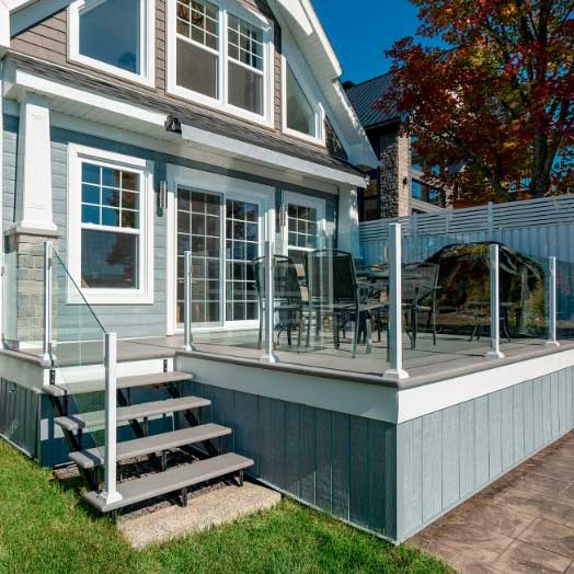 Black steel stair stringer - Pylex