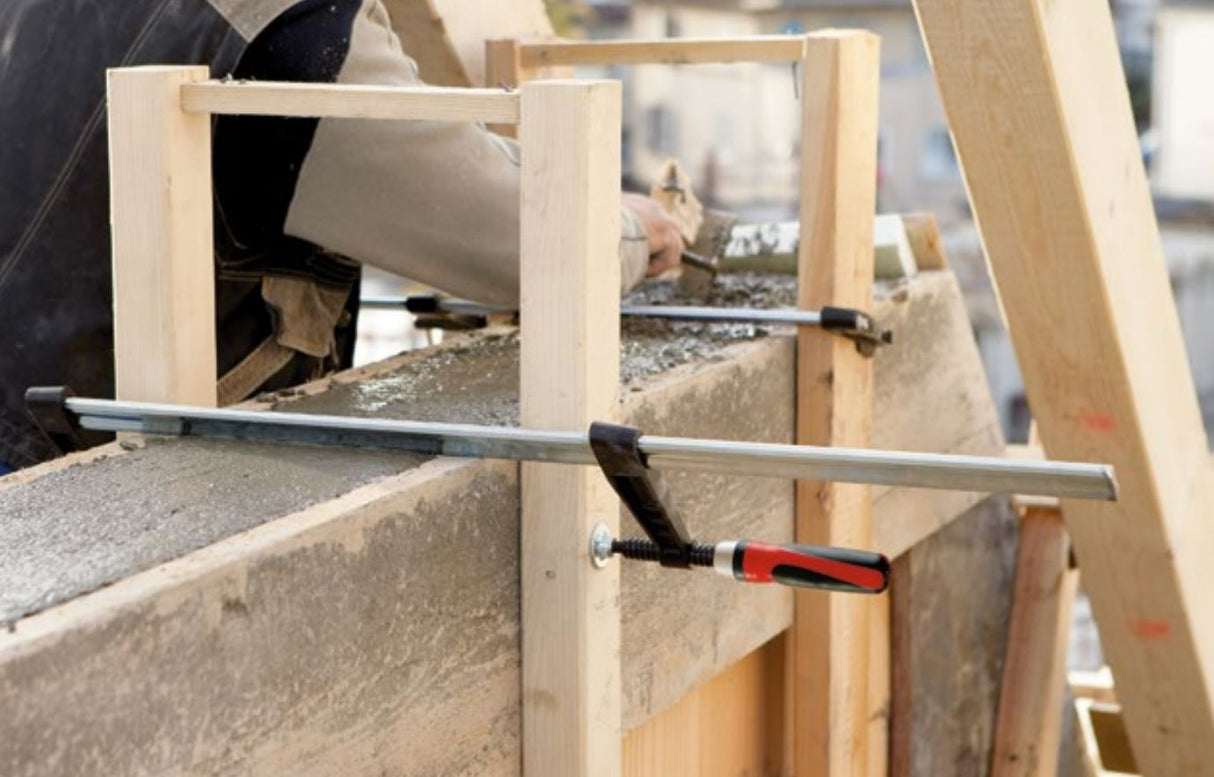 Serre‑joints à barre en fonte malléable TGJ - Bessey