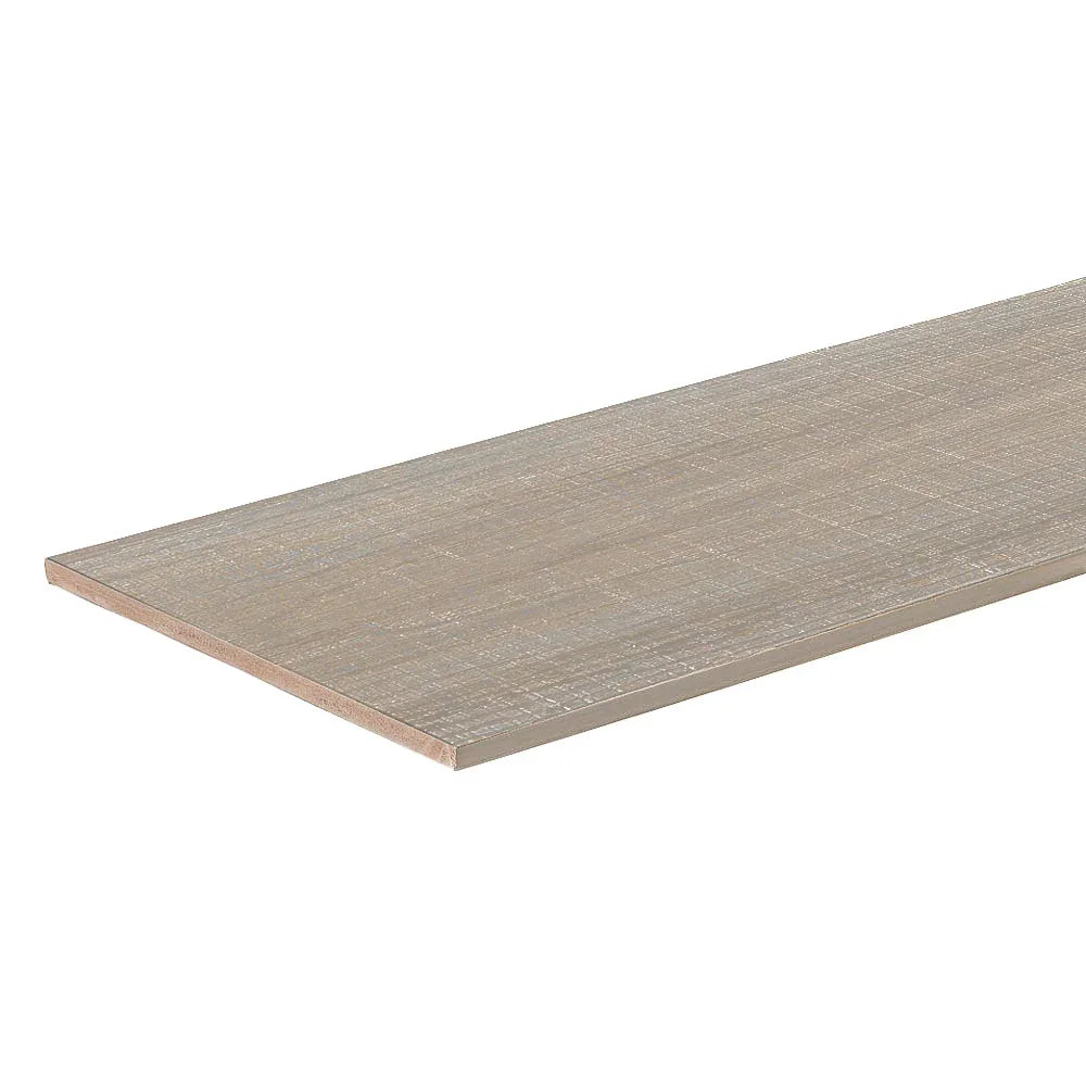 Planche de fascia composite effet chêne blanchi pour terrasse extérieure