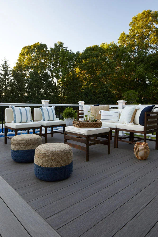Planche de terrasse carrée en PVC Avancé 1" x 8" x 20' TimberTech Vintage - Coastline