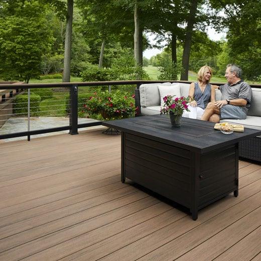 Planche de terrasse carrée en PVC Avancé 1" x 6" TimberTech Vintage - English Walnut