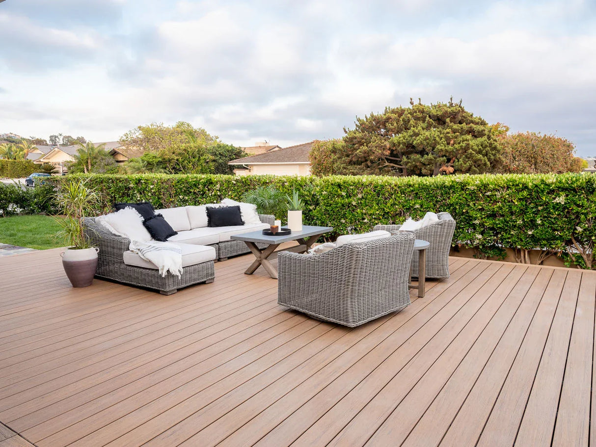Fascia de terrasse en Composite 9/16" x 12" x 12' TimberTech Reserve - Antique Leather