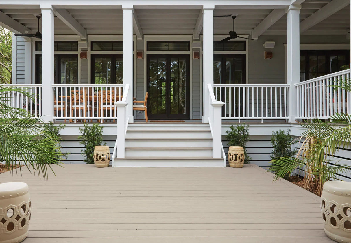 Contremarche de terrasse en PVC Avancé 3/4" x 7 1/4" x 12' TimberTech Harvest - Slate Gray