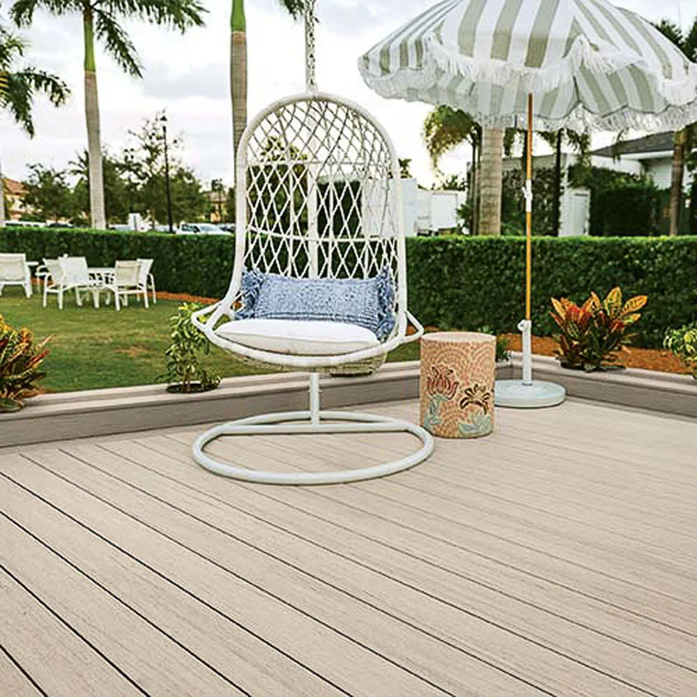 Planche de terrasse rainurée en Composite 1" x 6" TimberTech Reserve - Reclaimed Chestnut
