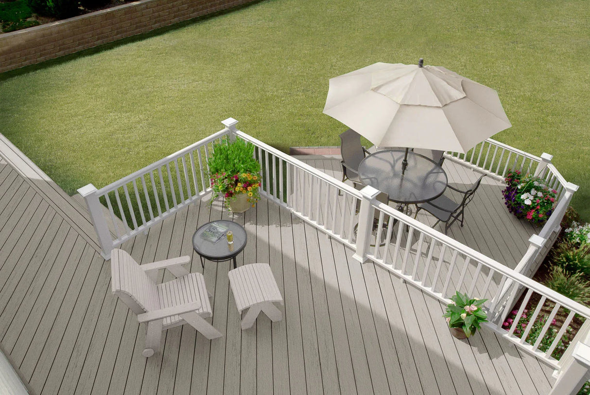 Contremarche de terrasse en Composite 9/16" x 7 1/4" x 12' TimberTech Terrain+ - Weathered Oak