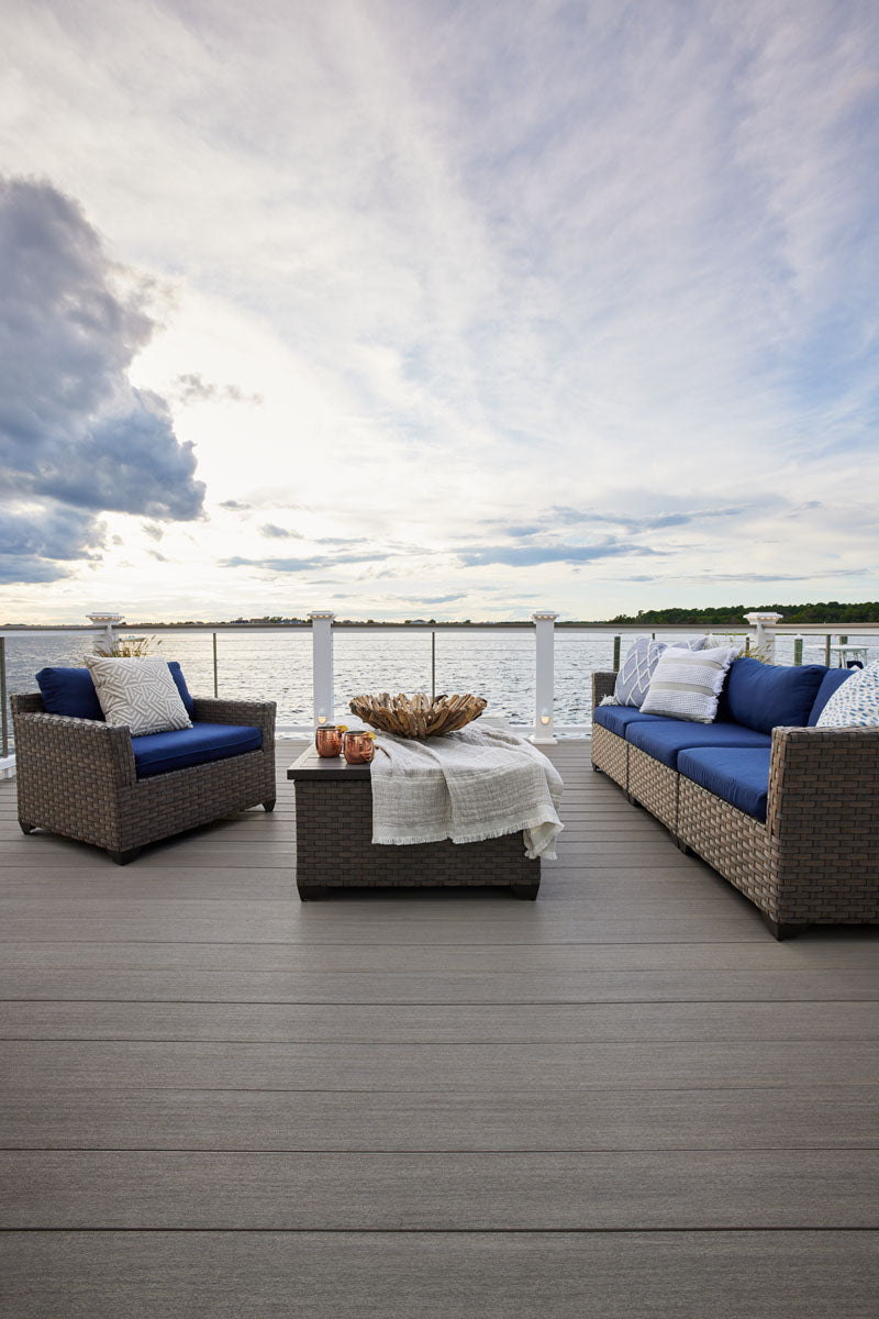 Contremarche de terrasse en PVC Avancé 3/4"x7 1/4"x12' TimberTech Vintage - Coastline