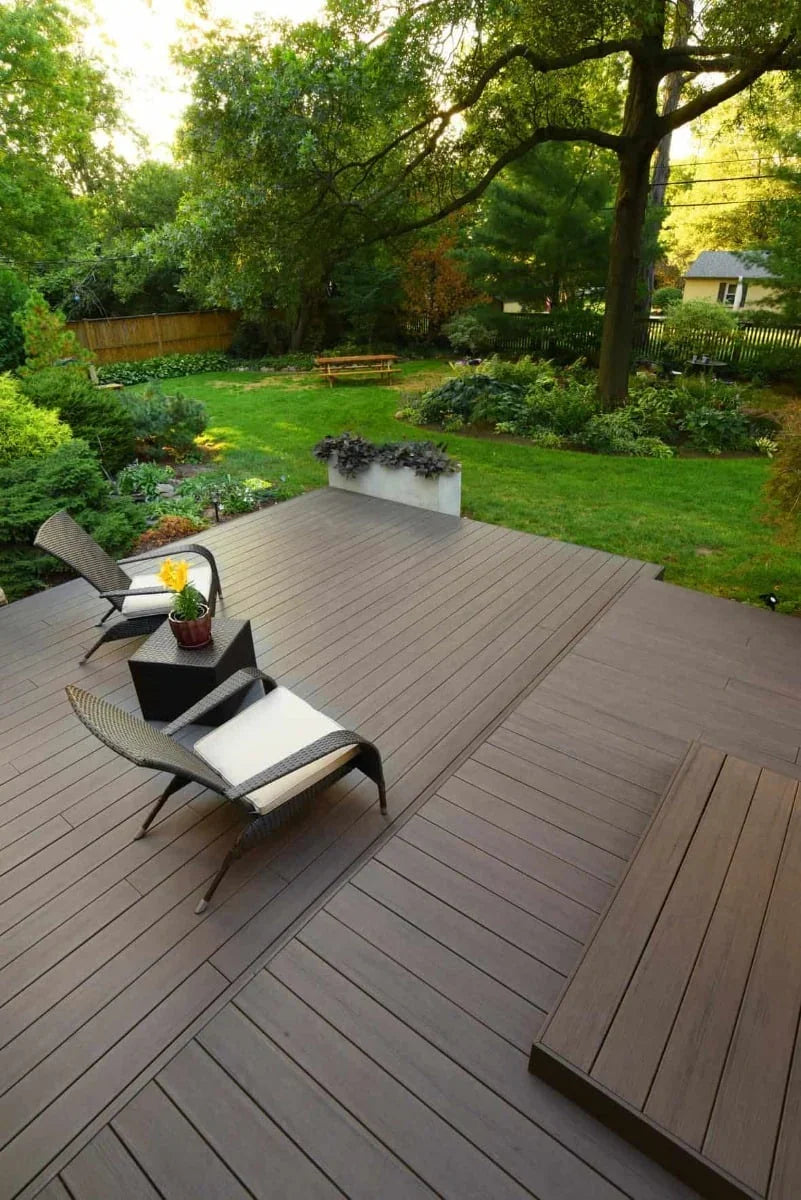 Planche de terrasse rainurée en Composite 1" x 6" TimberTech Legacy - Espresso
