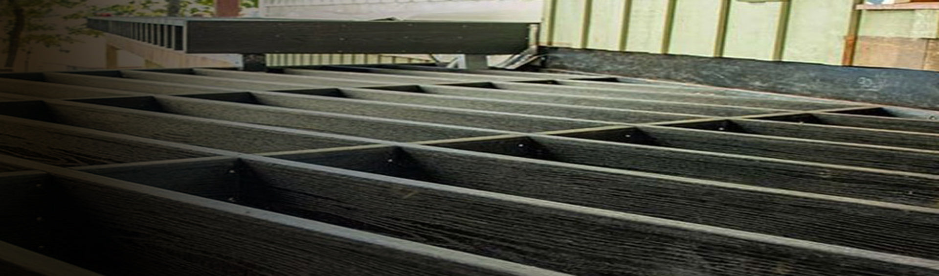 Structures de Composite pour terrasse
