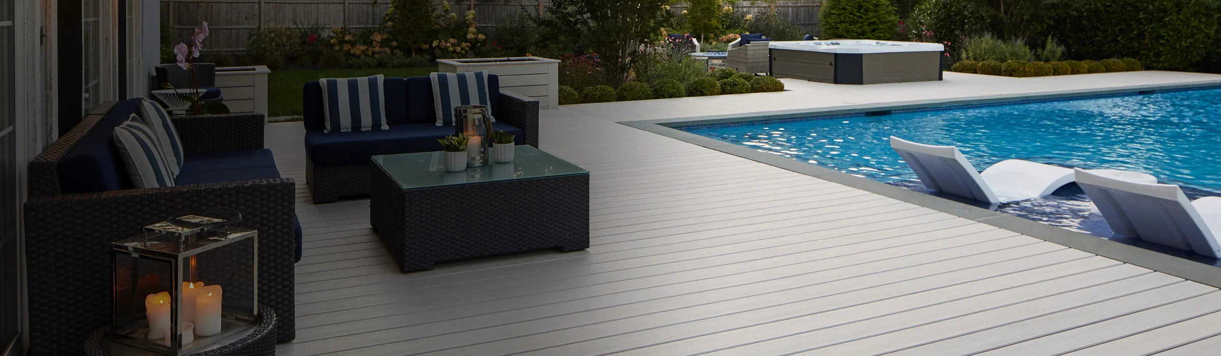 WHITEWASH CEDAR Legacy / TimberTech Composite