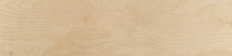 Planche de bois merisier baltique clair, grain naturel, idéale pour ébénisterie.