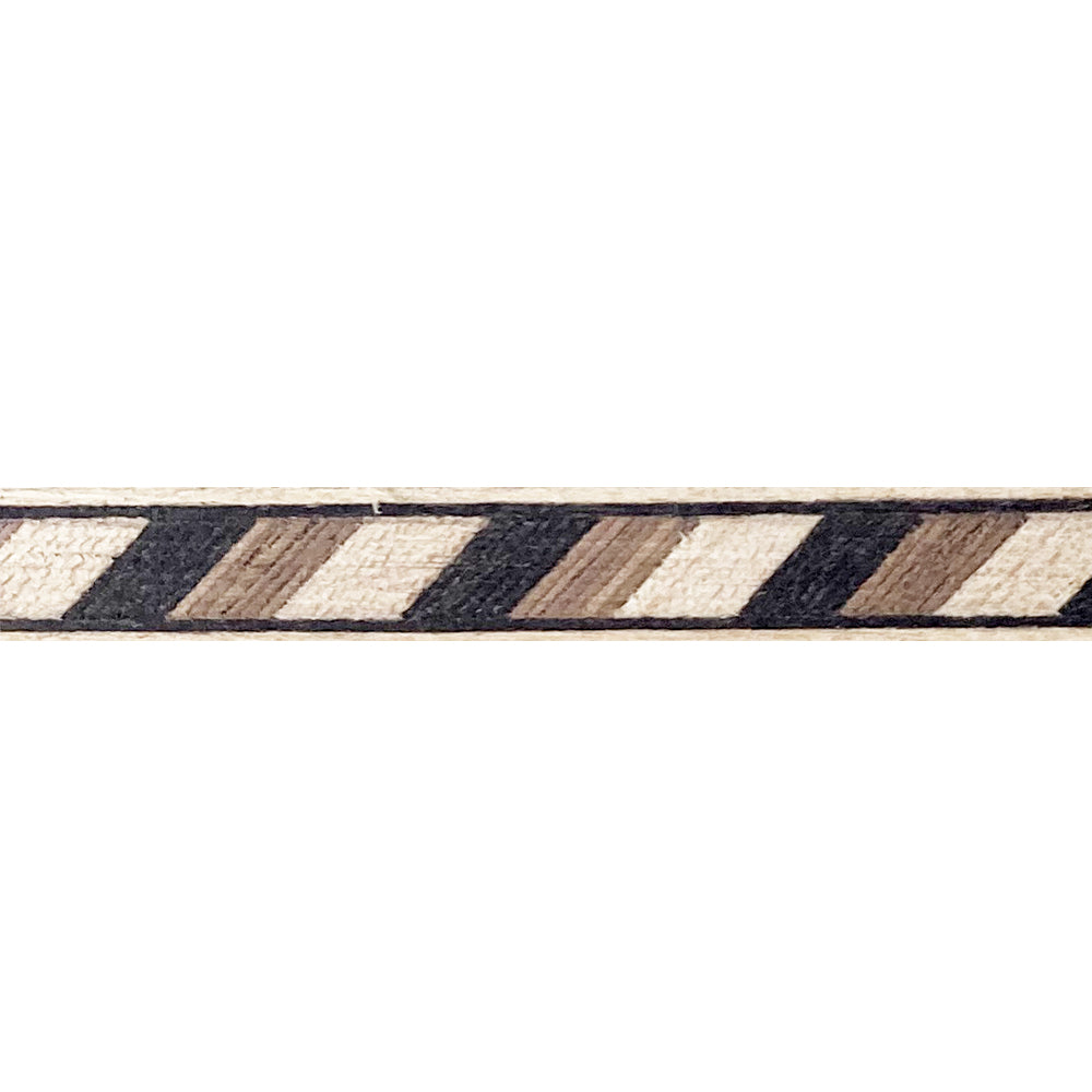 Inlay: maple/black/walnut. (Diagonal)