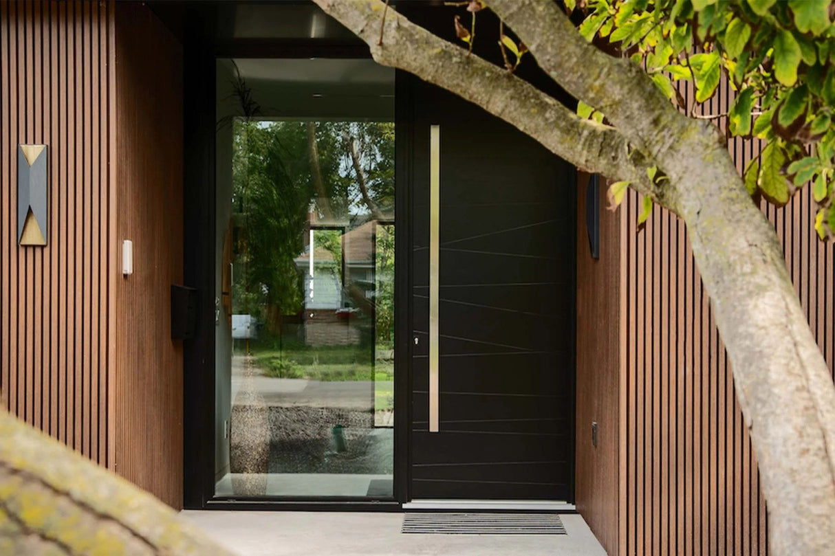 Composite Norvegian Siding #UH61 - 1’’ x 7.7’’ Teak