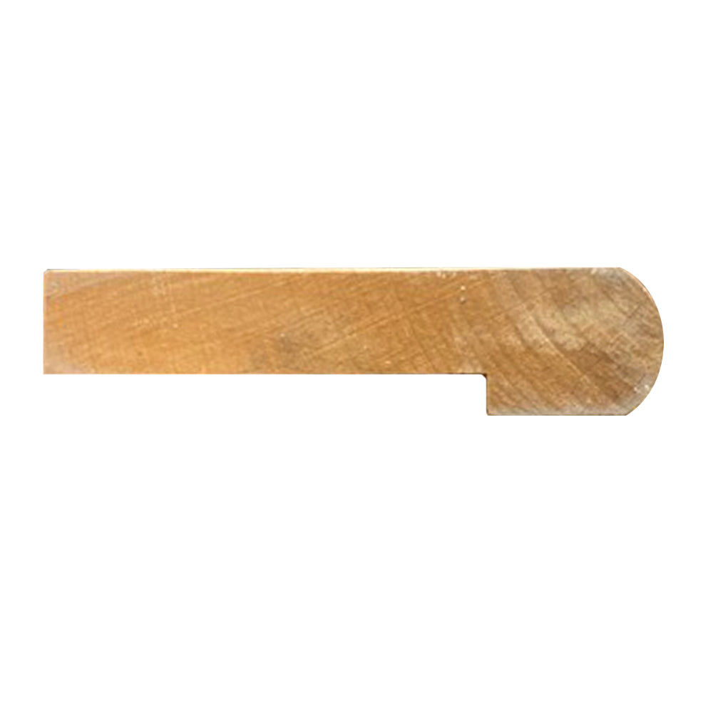 Nez de marche en merisier 1 1/16" x 4 1/4"