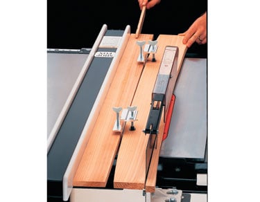  Board straightener