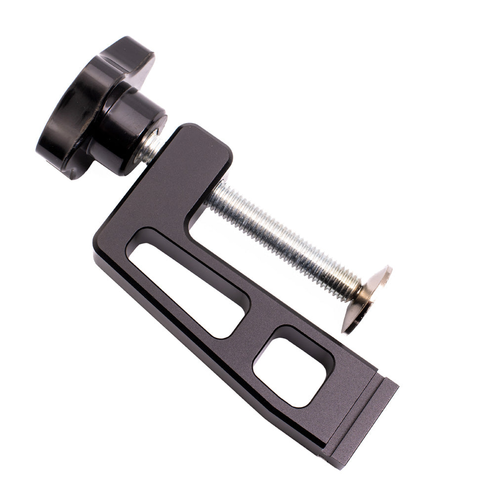 Serre de retenue pour rail en T - Type 45 2/pqt