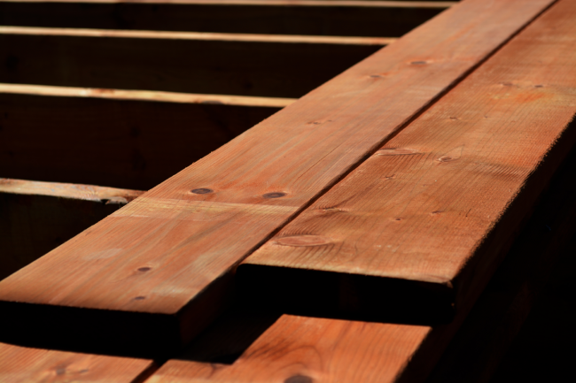 Bois traité brun Terra 2'' nominale (1 1/2'' réelle)