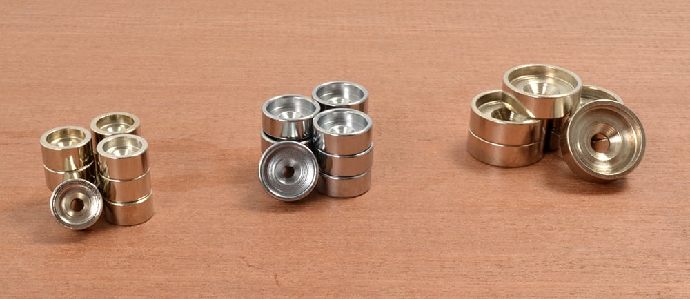 Zinc-plated cups for magnets