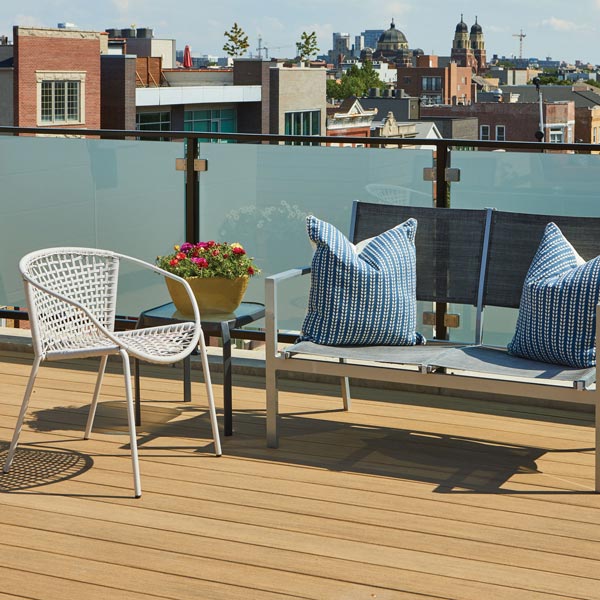Planche de terrasse carrée en PVC Avancé 1" x 4" x 20' TimberTech Vintage - Weathered Teak