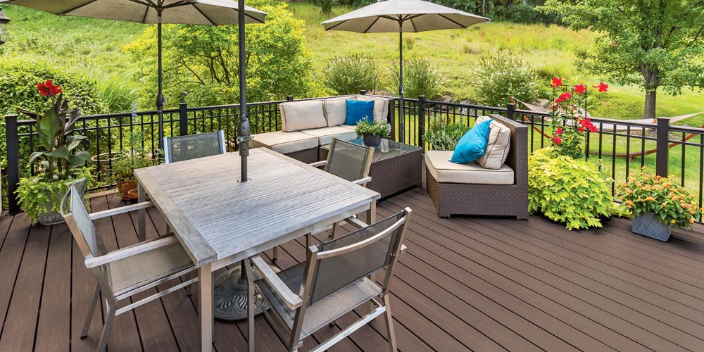 Planche de terrasse rainurée en PVC Avancé 1" x 6" TimberTech Vintage - English Walnut