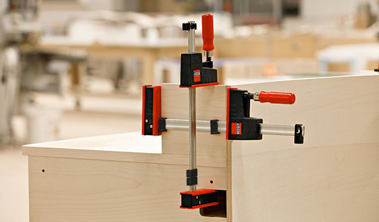 Serre‑joints K Body REVO en parallèle (KRJR) - Bessey