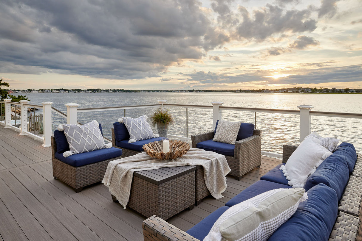 Planche de terrasse carrée en PVC Avancé 1" x 4" x 20' TimberTech Vintage - Coastline
