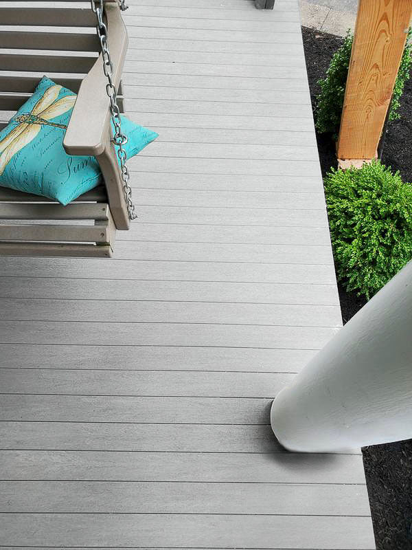 Planche à galerie embouvetée en PVC Avancé 1" x 3 1/8" x 16' - TimberTech Oyster