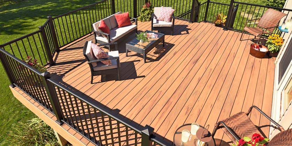 Contremarche de terrasse en Composite 9/16" x 7 1/4" x 12' TimberTech Legacy - Tigerwood
